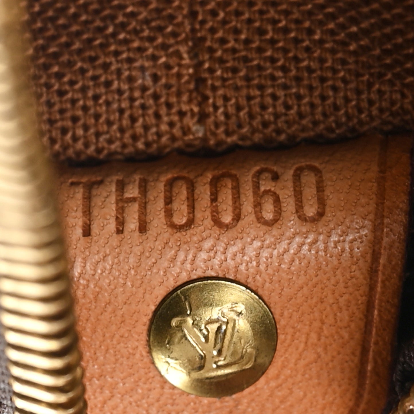 Monogram Cabas Mezzo