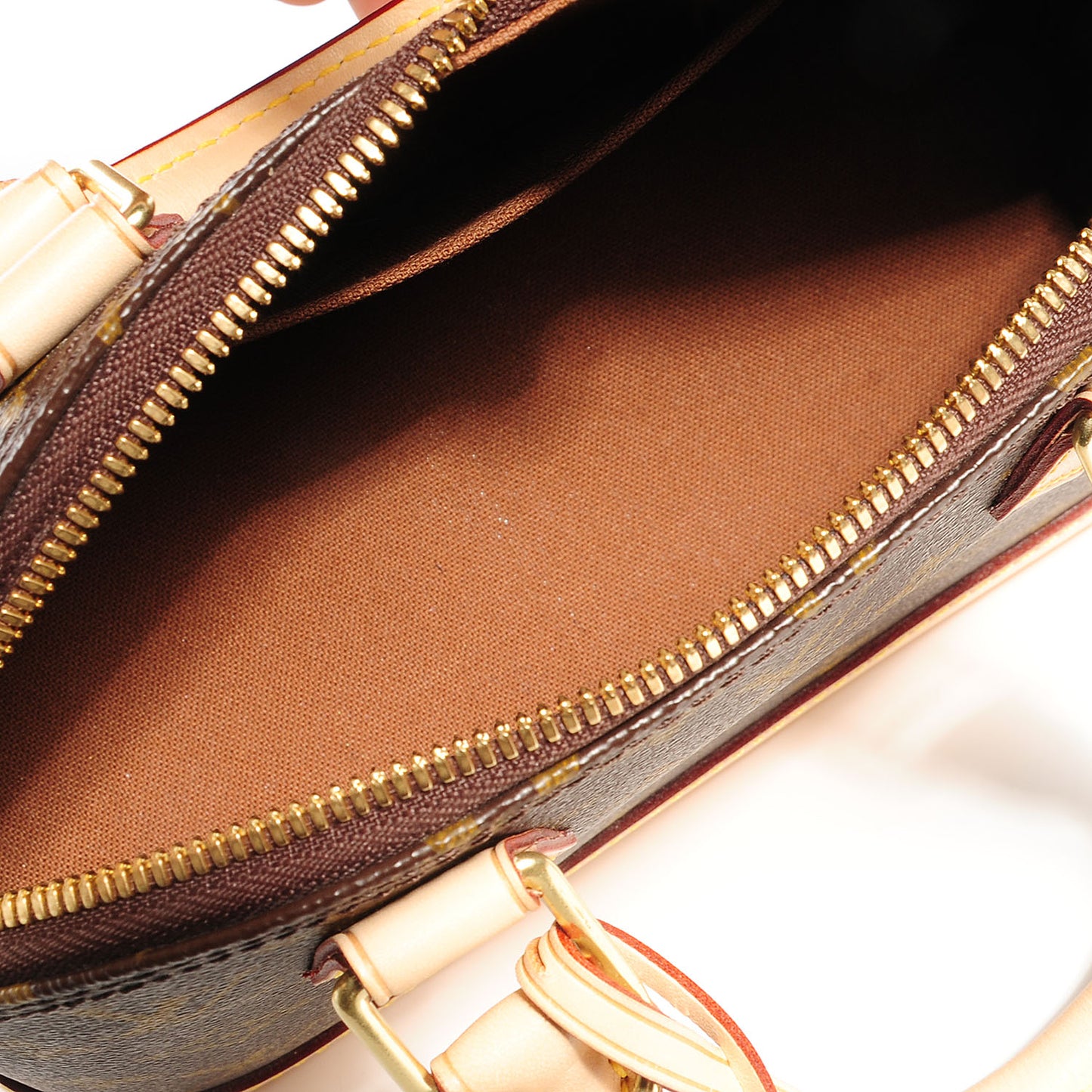 Monogram Alma BB