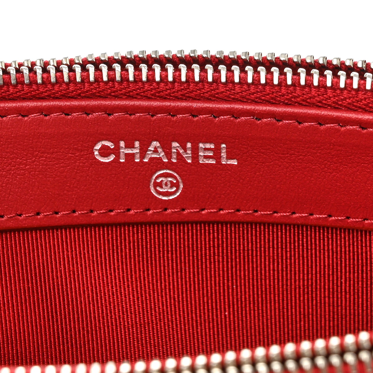 Caviar Quilted Small Clutch With Chain Dark Red