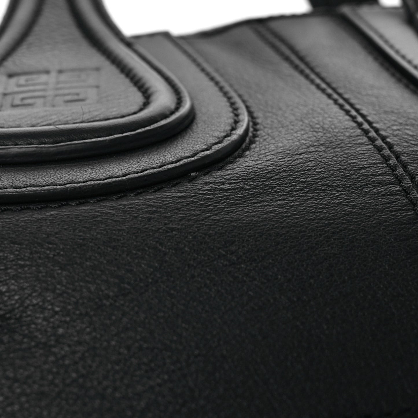 Lambskin Medium Nightingale Black