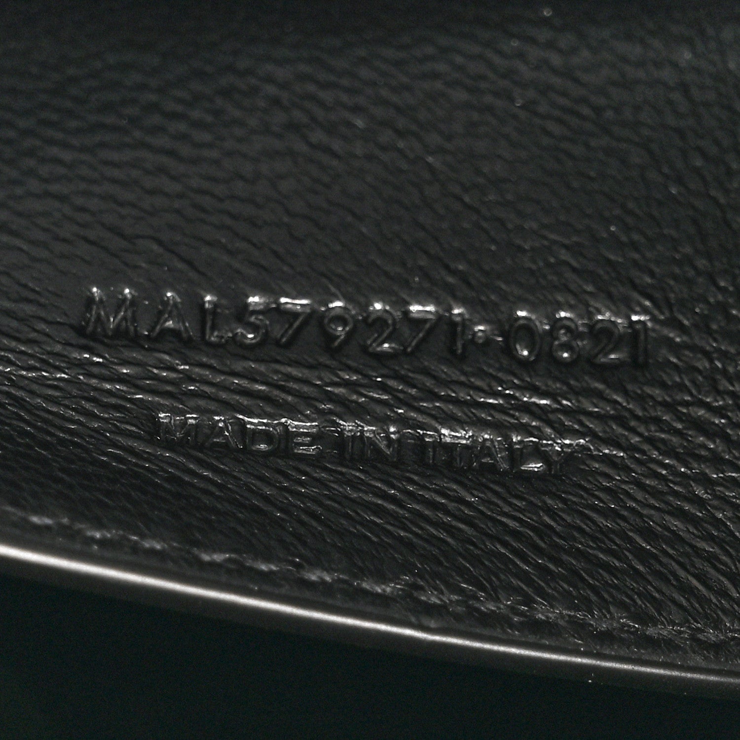 Saint Laurent Smooth Calfskin Manhattan Shoulder Bag Black 7 of 16