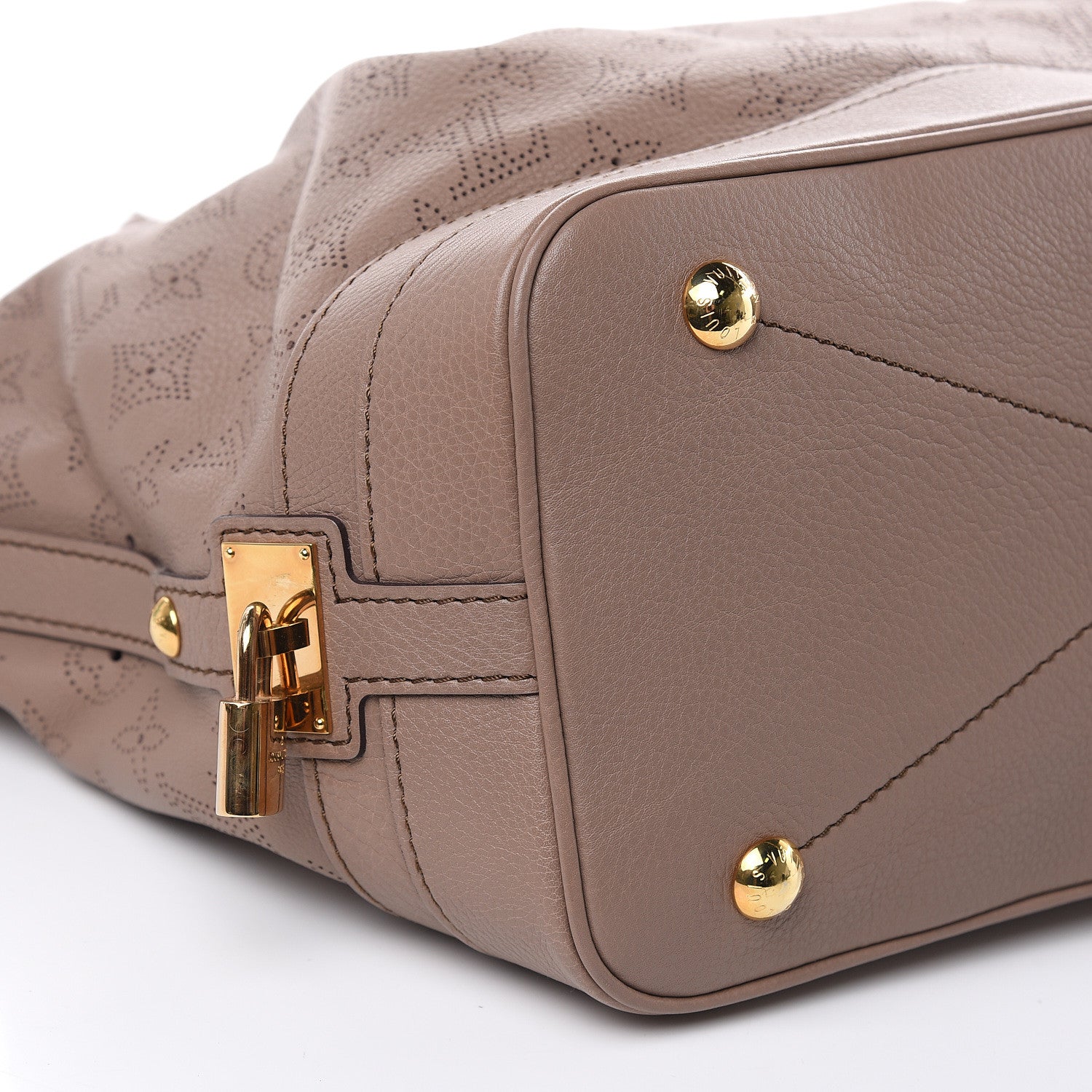 Louis Vuitton Mahina Stellar PM Poudre 7 of 12