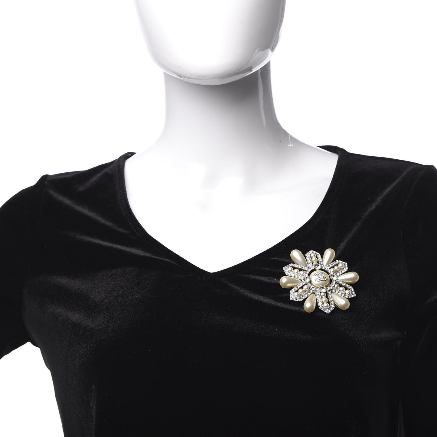 Pearl Crystal CC Snowflake Brooch Pearly White Silver