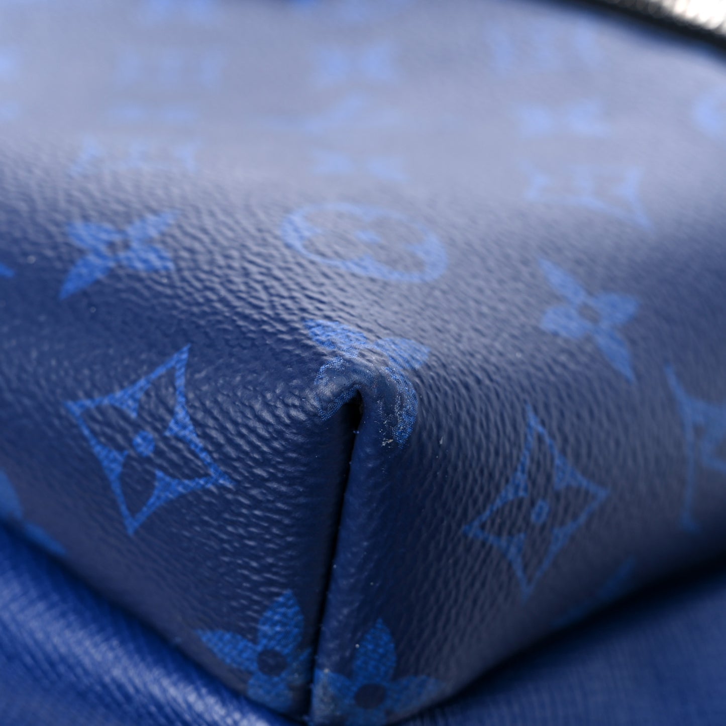 Taiga Monogram Discovery Backpack PM Cobalt