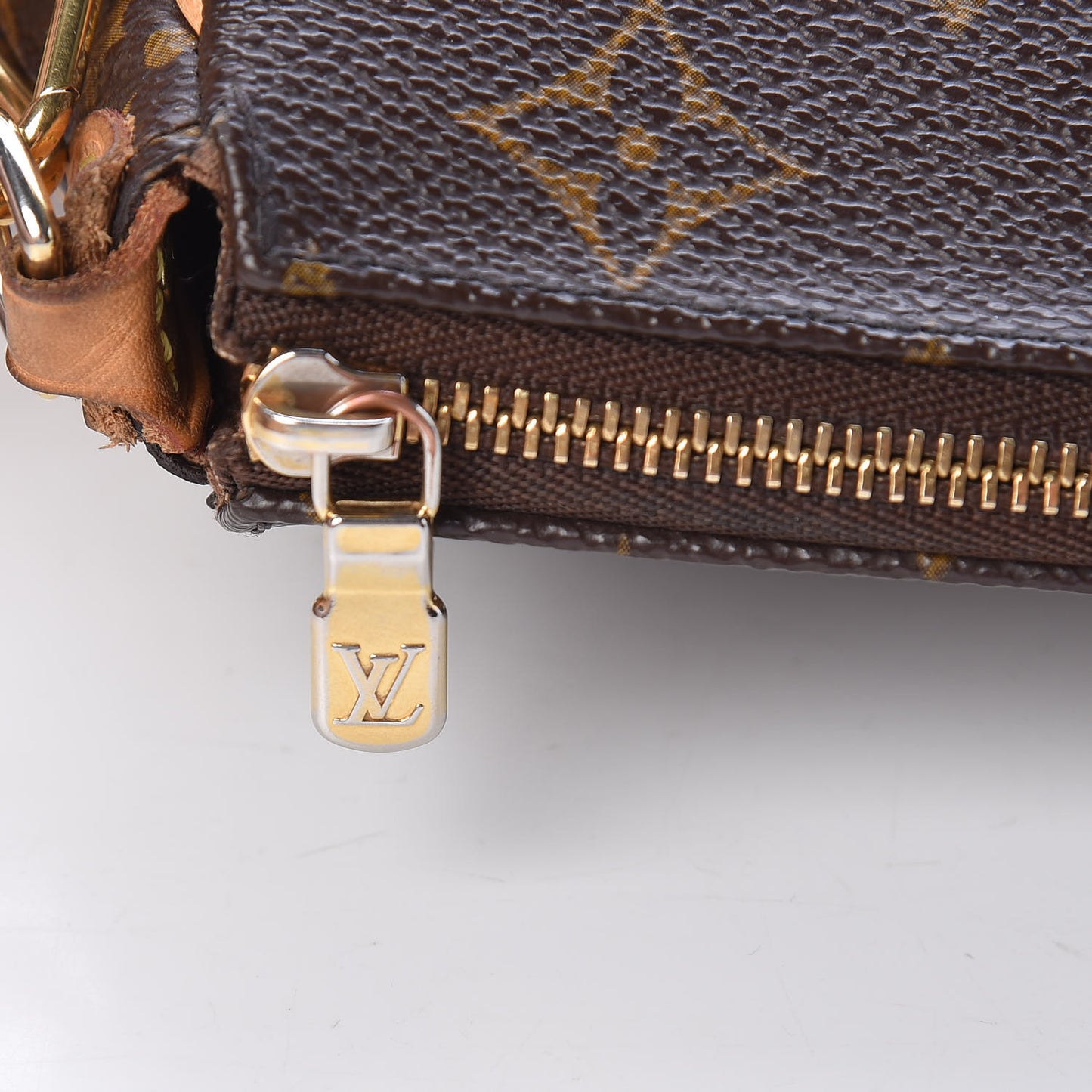 Monogram Eva Clutch