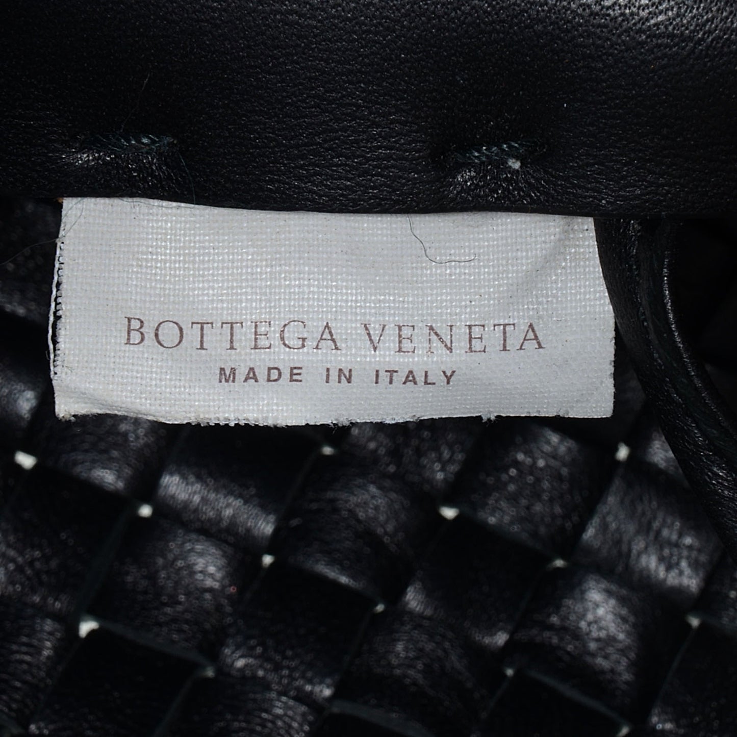 Nappa Intrecciato Mini Cabat Nero Black