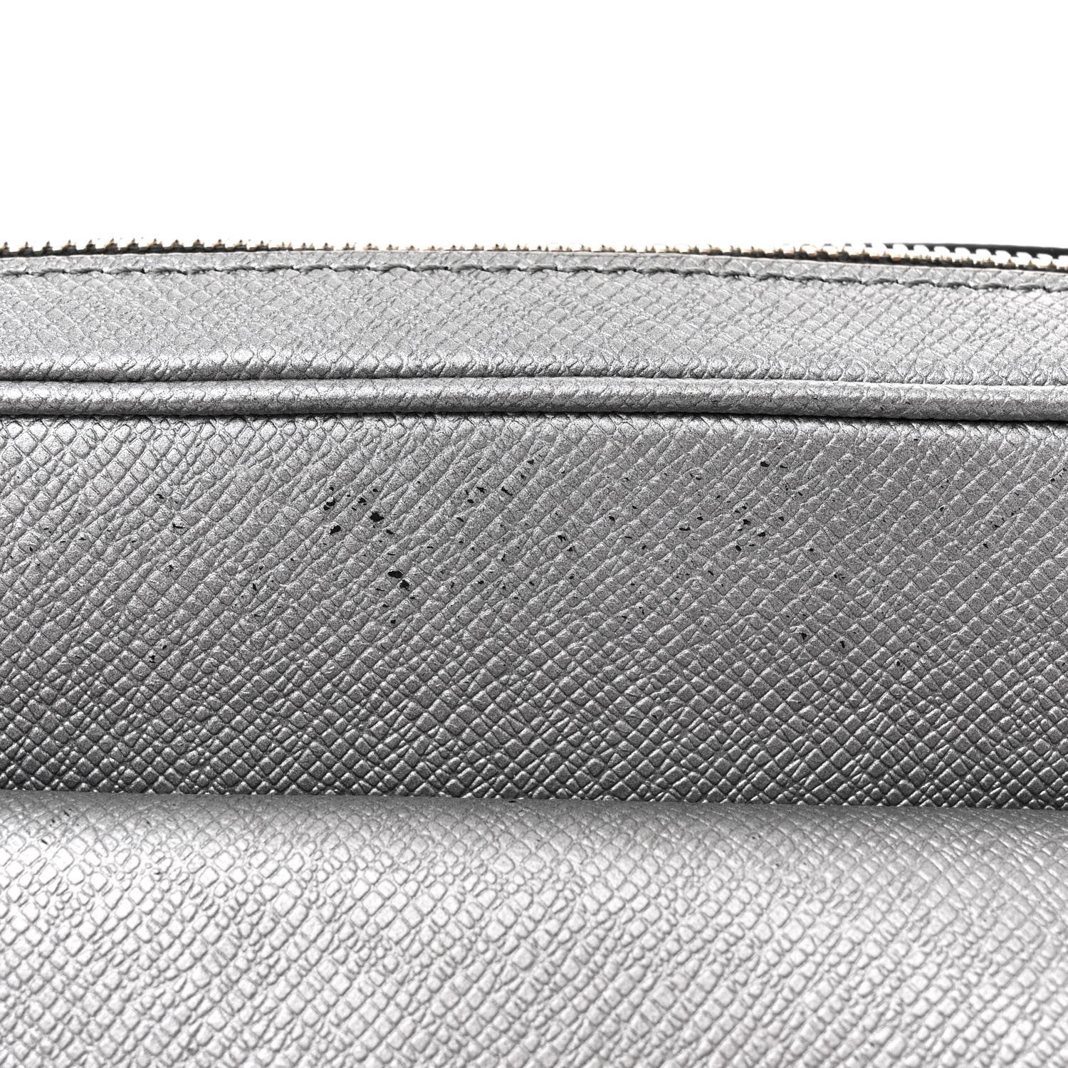 Louis Vuitton Taigarama Outdoor Messenger Gunmetal 10 of 11