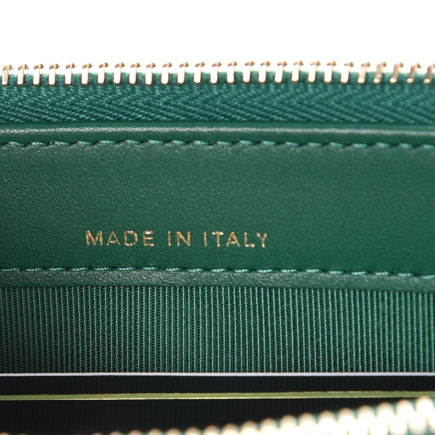 Caviar Quilted Small Clutch With Chain Green