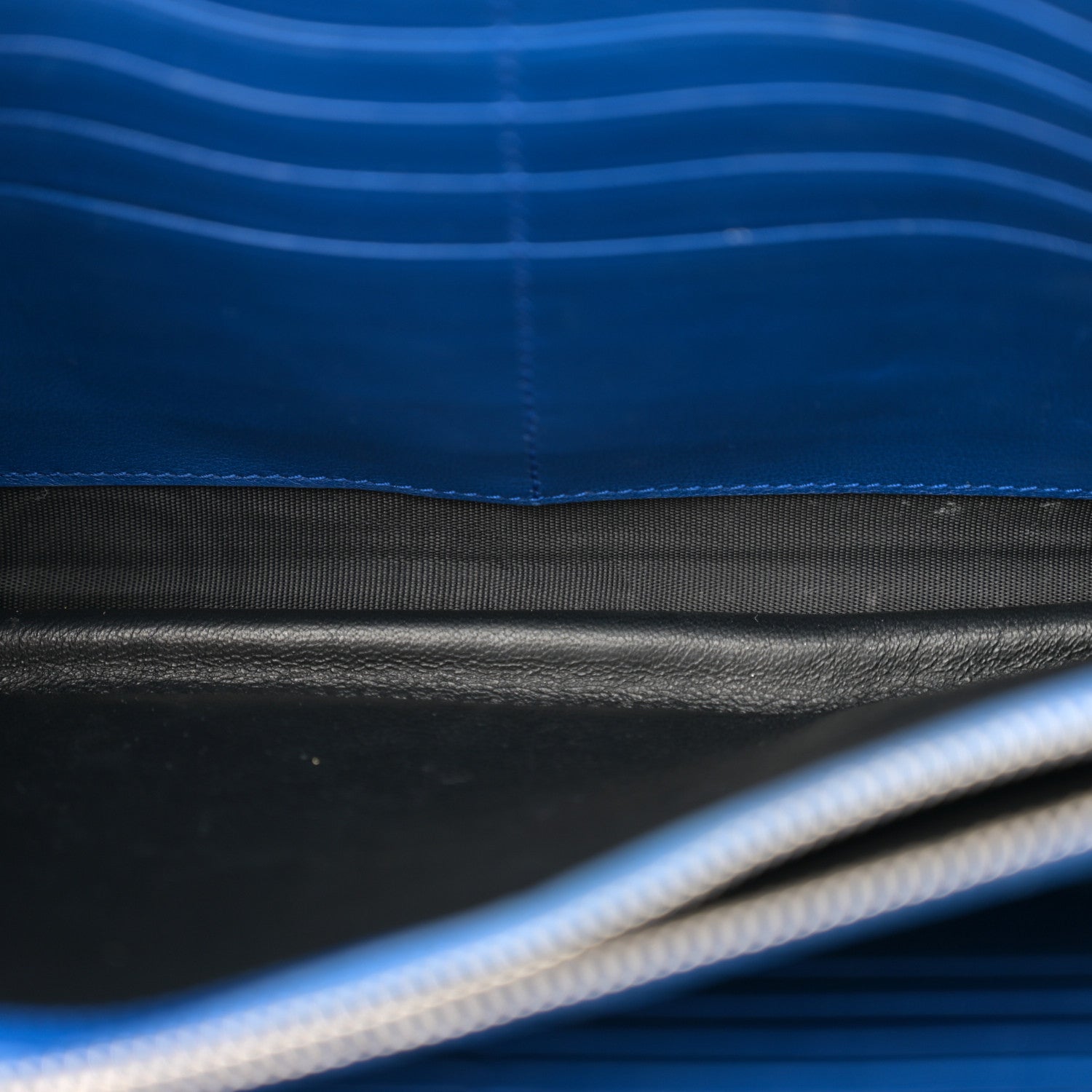 Saint Laurent Calfskin Crocodile Embossed Monogram Chain Wallet Royal Blue 6 of 18