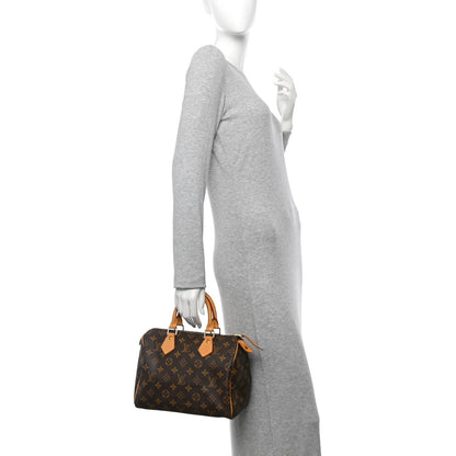 Louis Vuitton Monogram Speedy 25 2 of 10