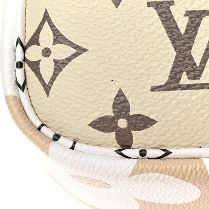 Louis Vuitton Monogram Giant Speedy Bandouliere 30 Kaki Beige 10 of 11