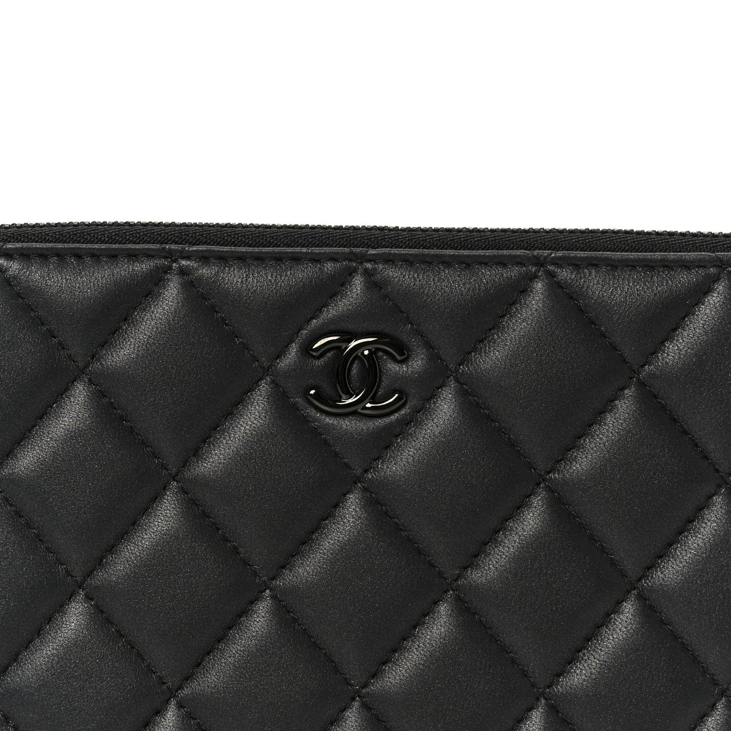 Chanel Pearly Lambskin Quilted Cosmetic Case So Black 8 of 9