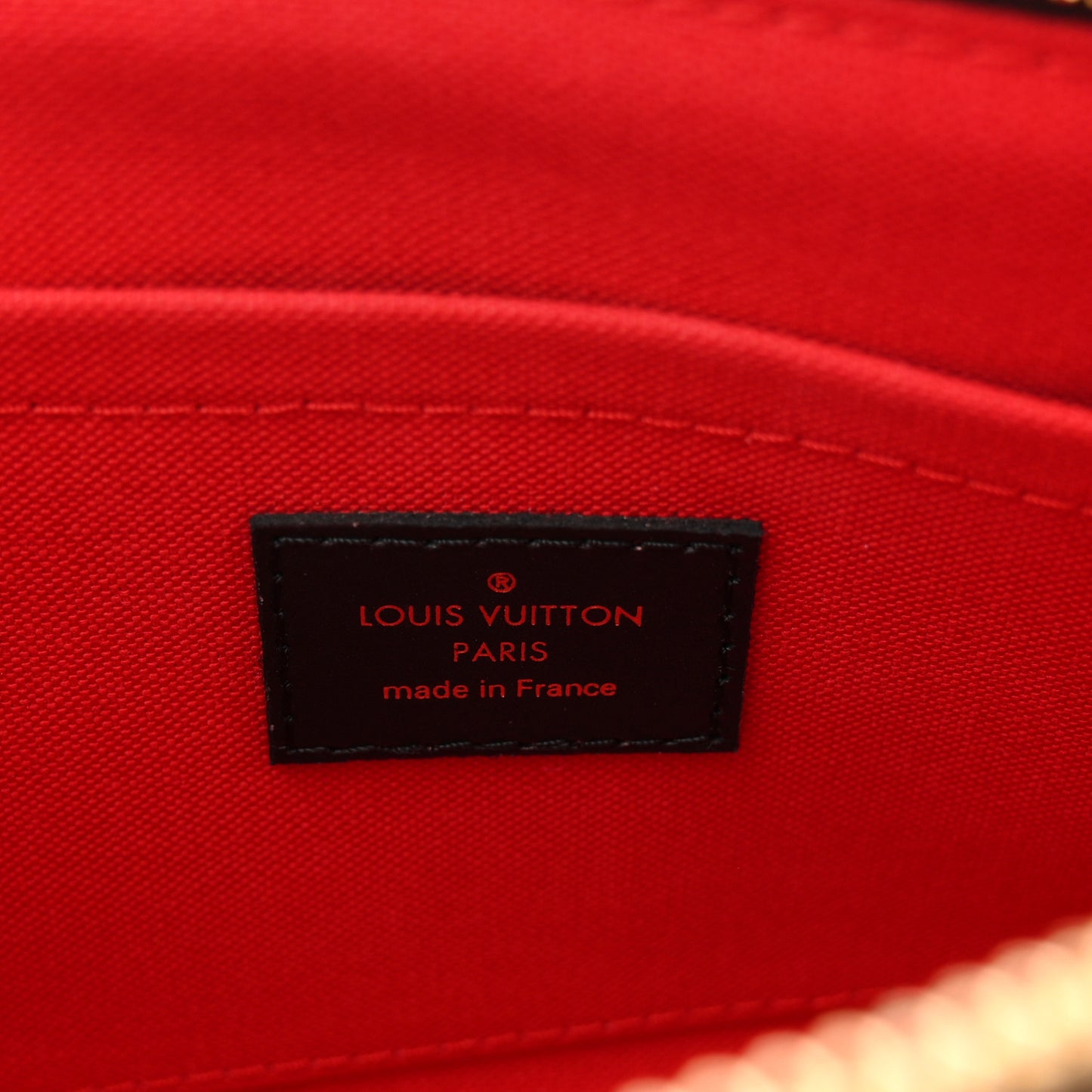 Reverse Monogram Giant OnTheGo East West