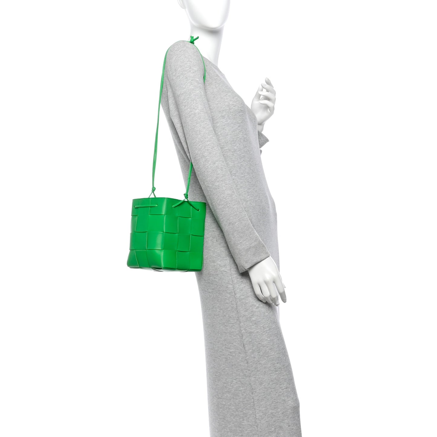 Nappa Maxi Intrecciato Small Cassette Bucket Bag Parakeet