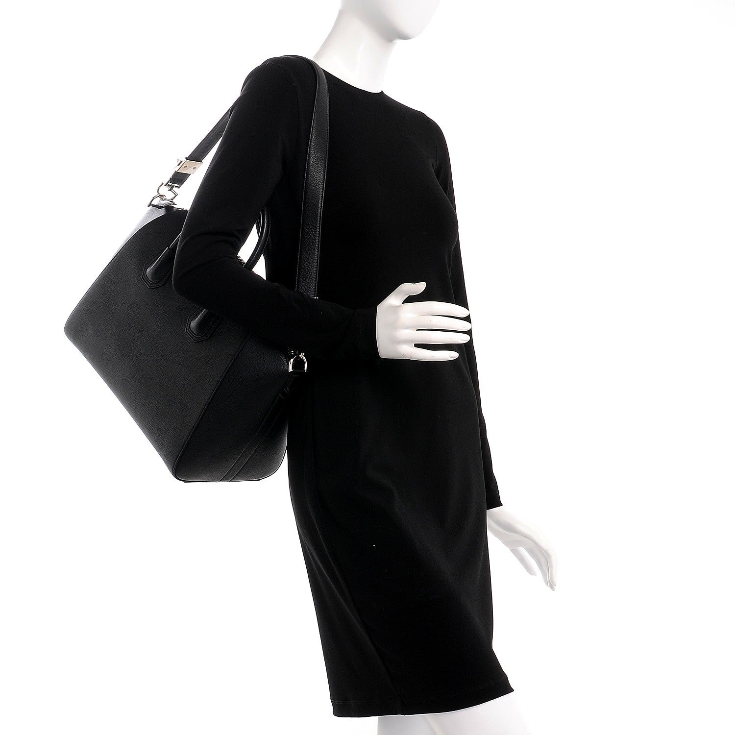 Givenchy Sugar Goatskin Medium Antigona Black 2 of 8