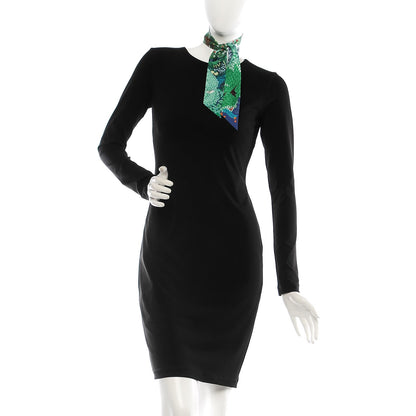 Hermes Silk Dans un Jardin Anglais Twilly Marine Vert Rouge 2 of 5