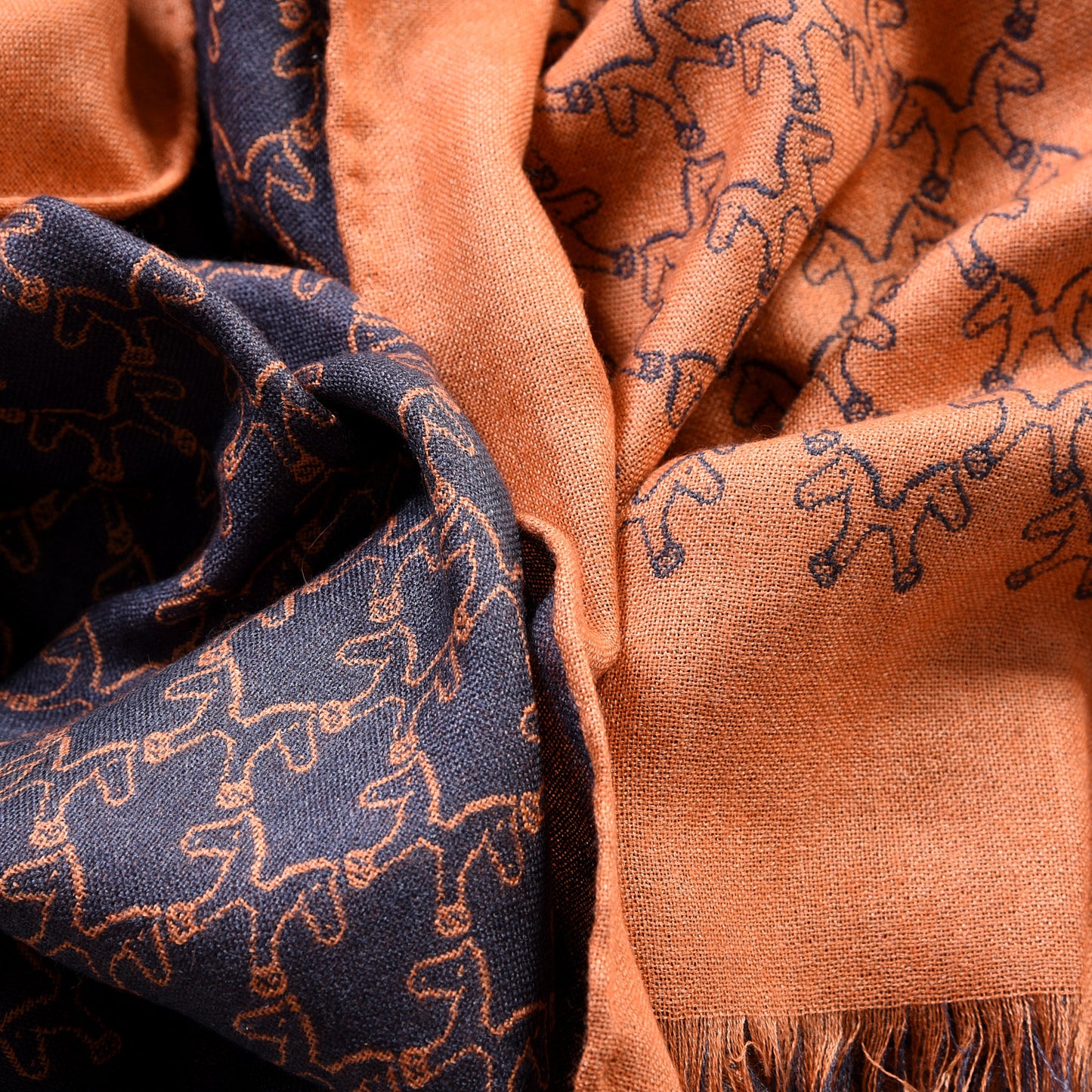 Cashmere Silk Whispering Horses Echarpe Muffler Orange Gris