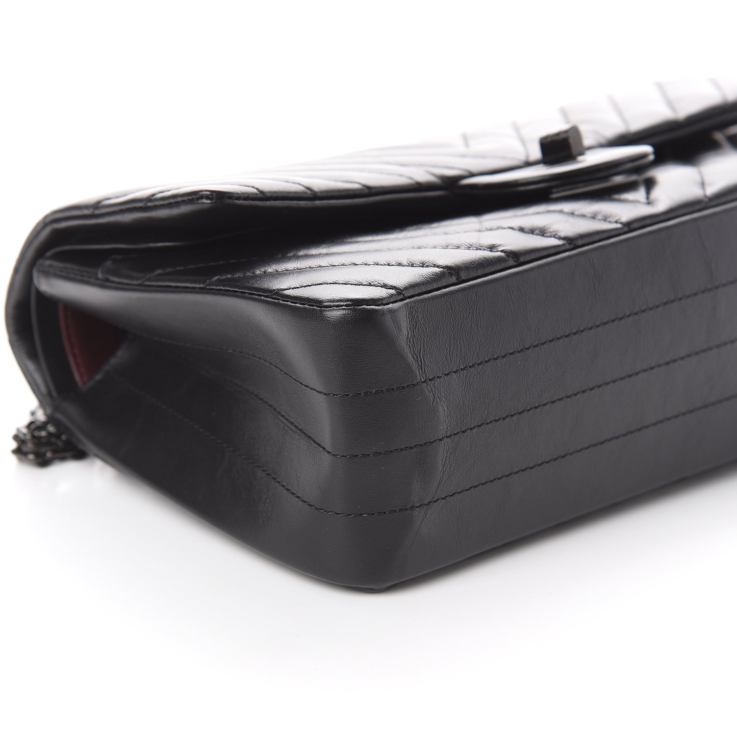 Aged Calfskin Chevron Quilted 2.55 Reissue 225 Flap So Black