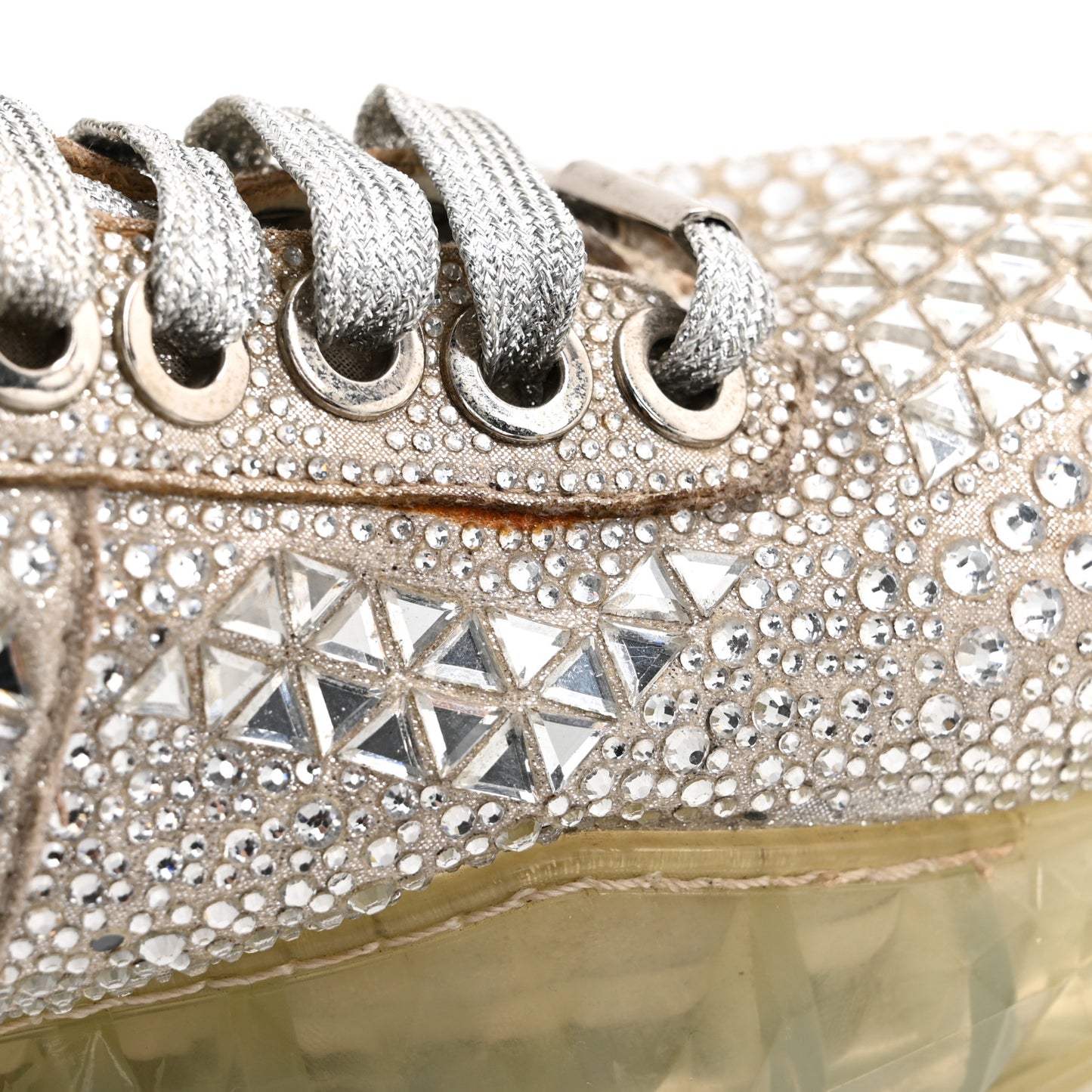 Crystal Womens Diamond F Low Top Sneaker 37