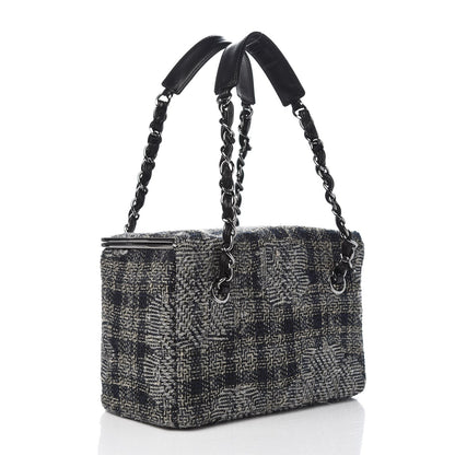 Chanel Tweed Paris NY Framed Box Shoulder Bag Navy Grey Silver 3 of 9