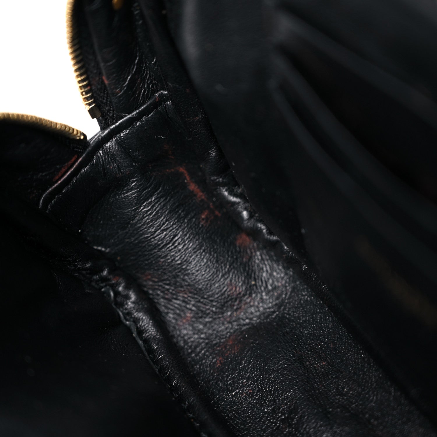 Saint Laurent Grain De Poudre Matelasse Monogram Mini Lou Camera Bag Black 13 of 18