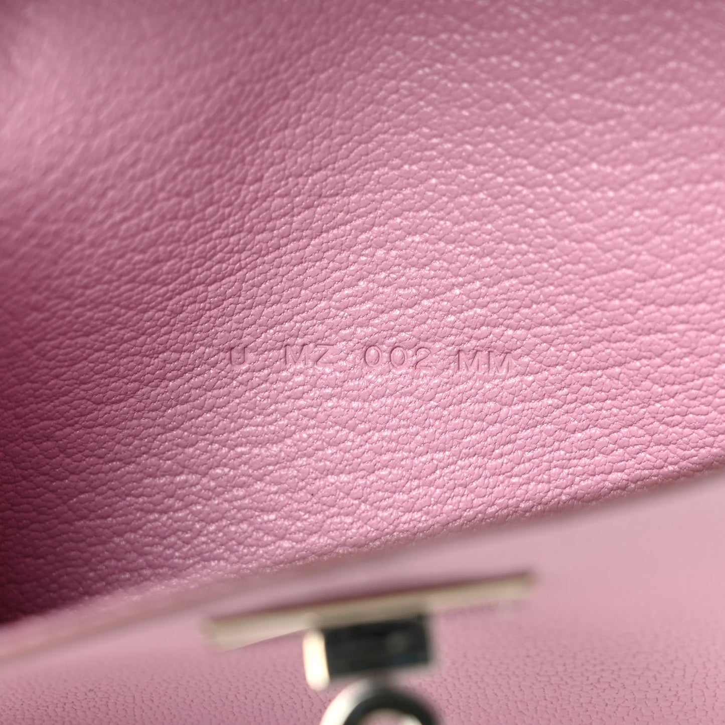 Chevre Mysore Kelly Pocket Compact Wallet Mauve Sylvestre
