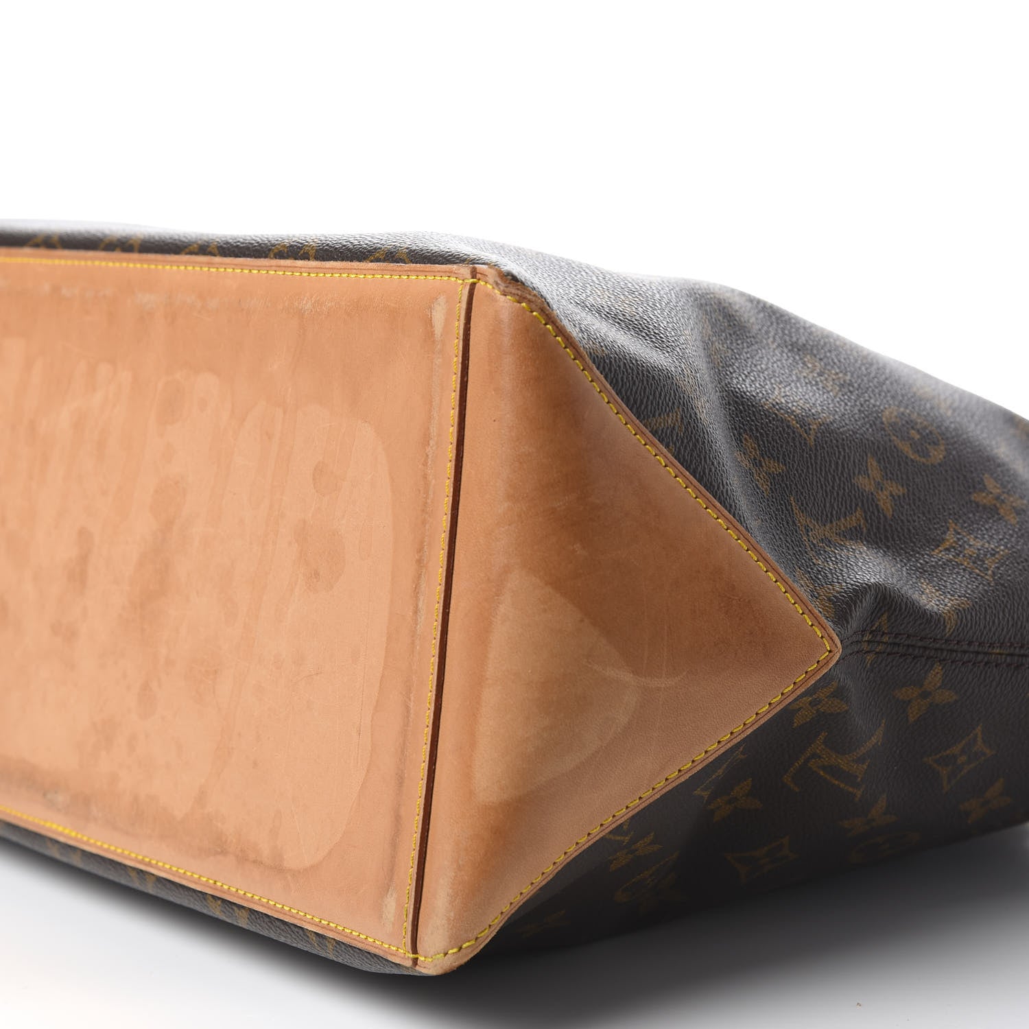 Louis Vuitton Monogram Cabas Mezzo 6 of 9