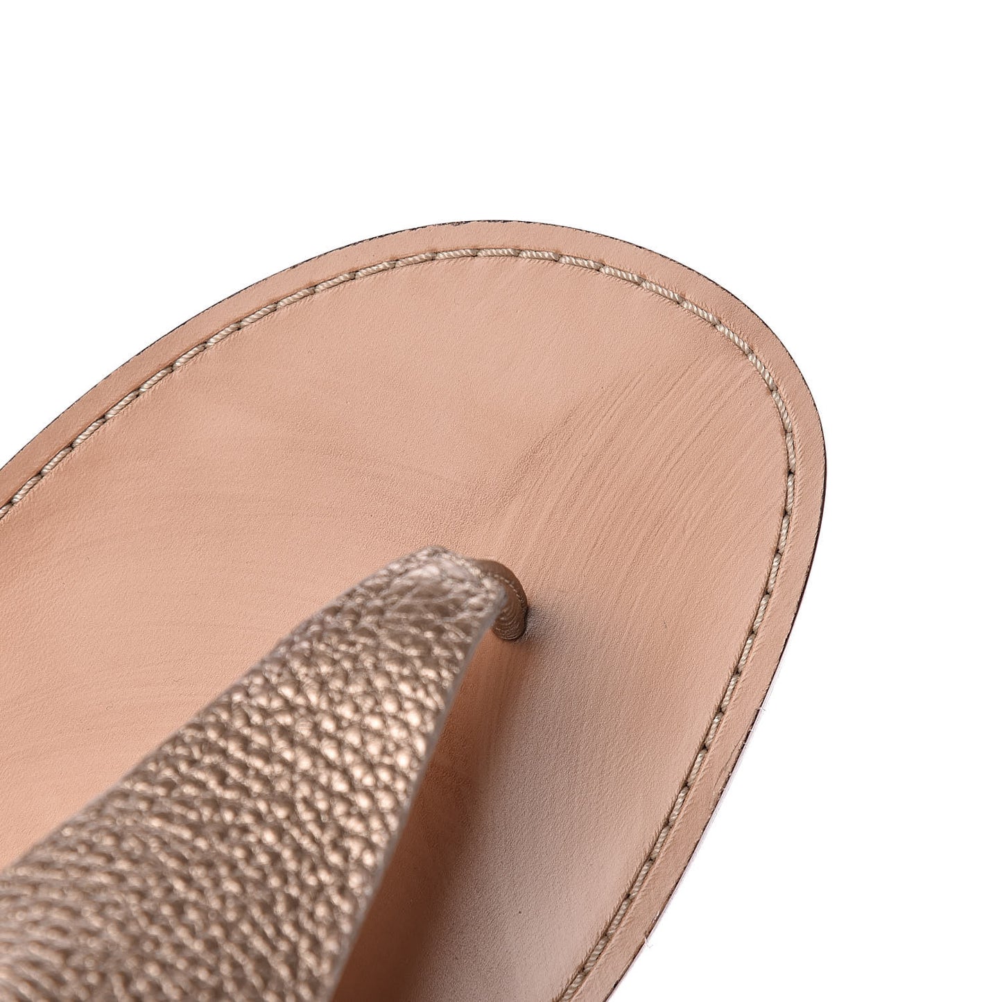 Metallic Pebbled Calfskin Rockstud Ankle Wrap Flat Thong Sandals 41 Skin