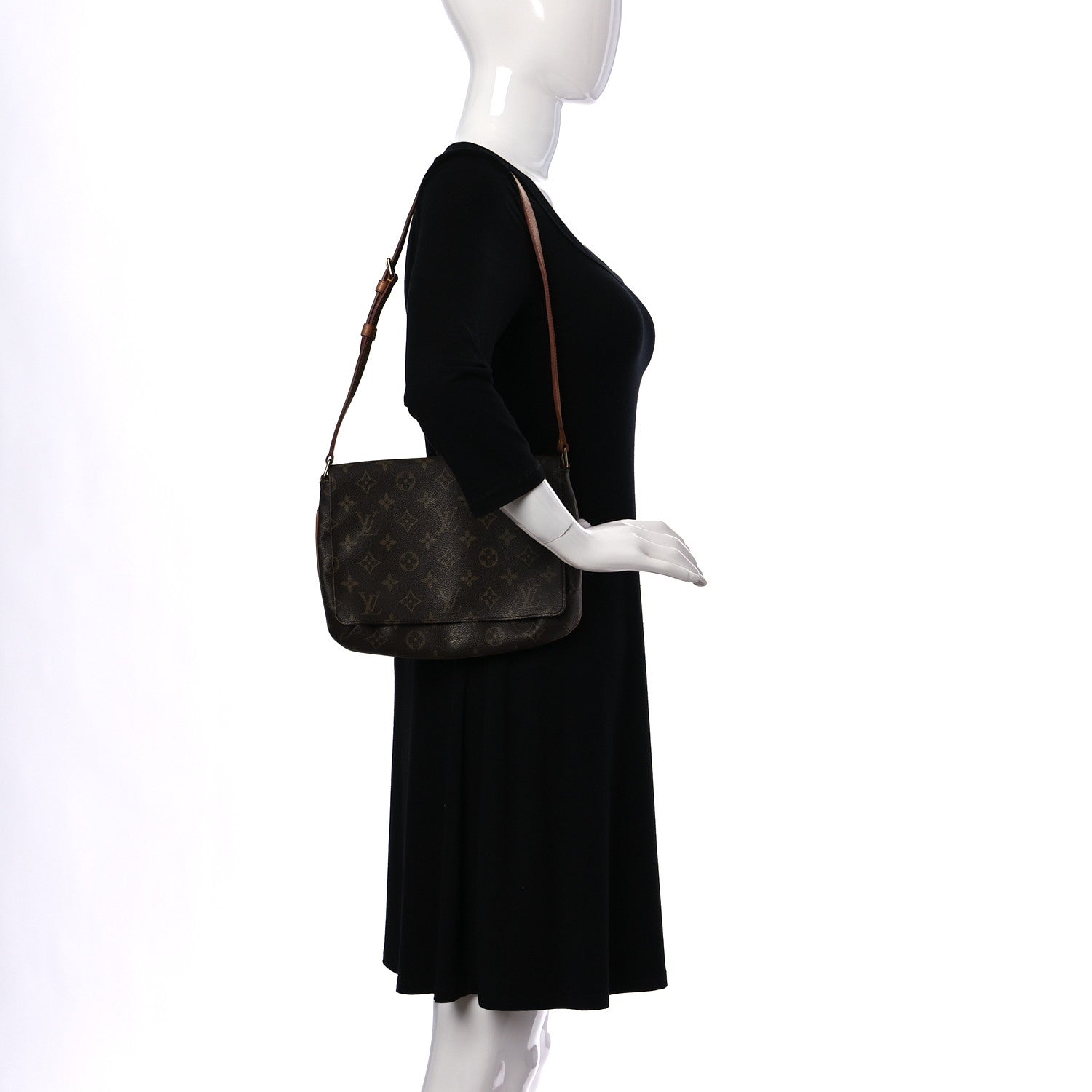 Louis Vuitton Monogram Musette Tango 2 of 9