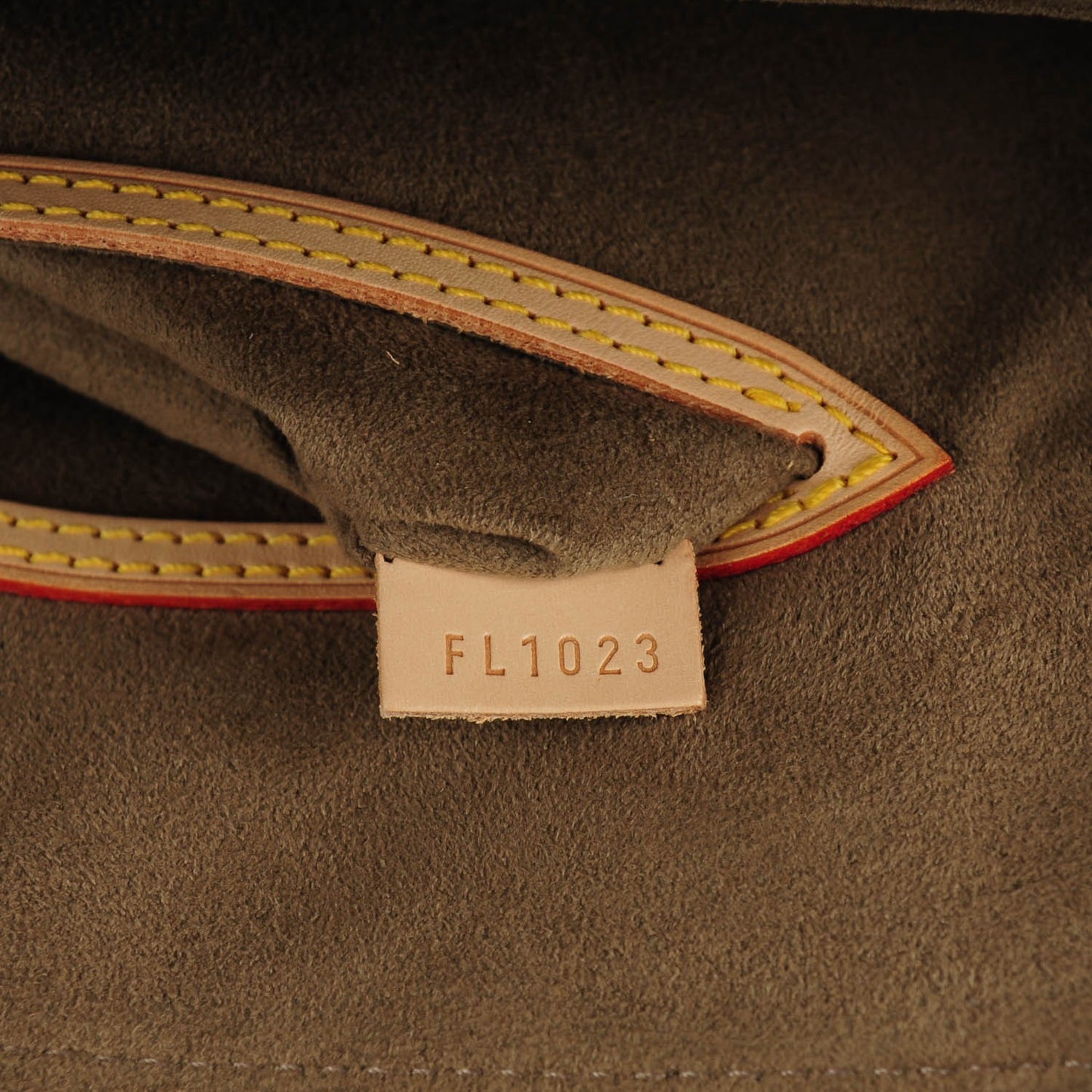 Monogram Multicolor Alma Black