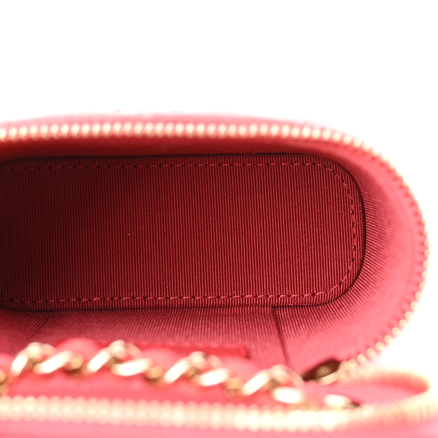 Caviar Quilted Small Vertical Coco Beauty Vanity Case With Chain Red