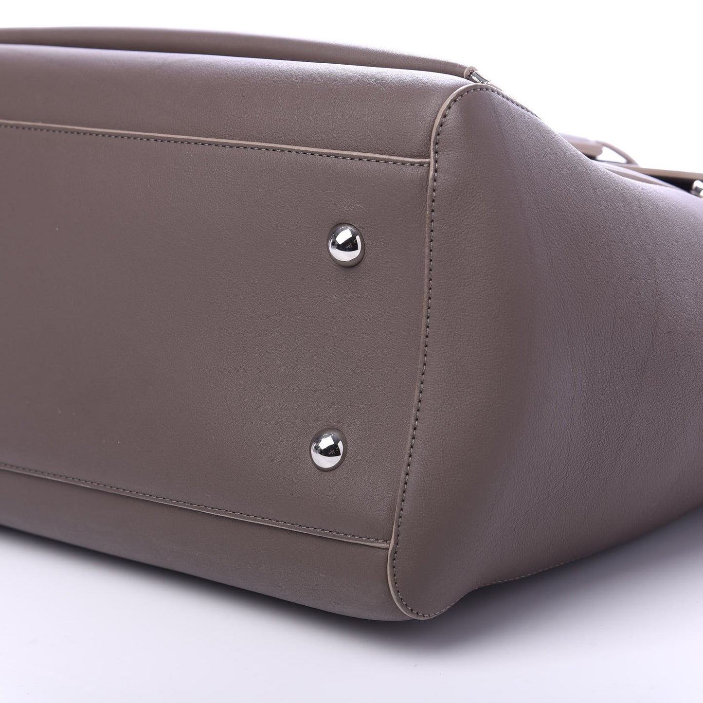 Silky Calf Medium Willow Tote Taupe