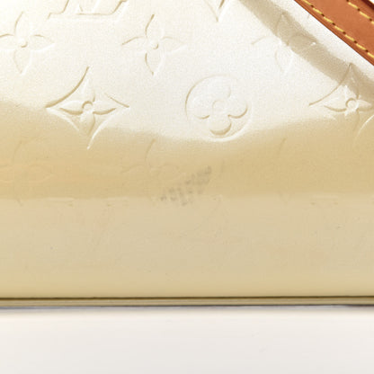 Louis Vuitton Vernis Brea MM Blanc Corail 11 of 16