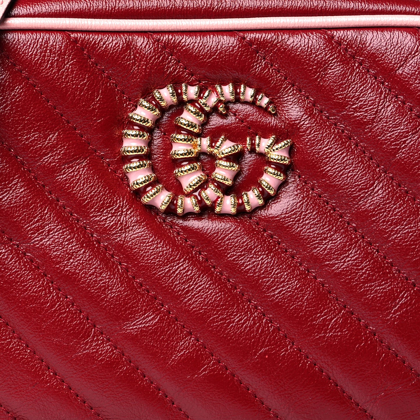 Azalea Calfskin Enamel Matelasse Diagonal Small Torchon GG Marmont Chain Shoulder Bag New Cherry Red Wild Rose
