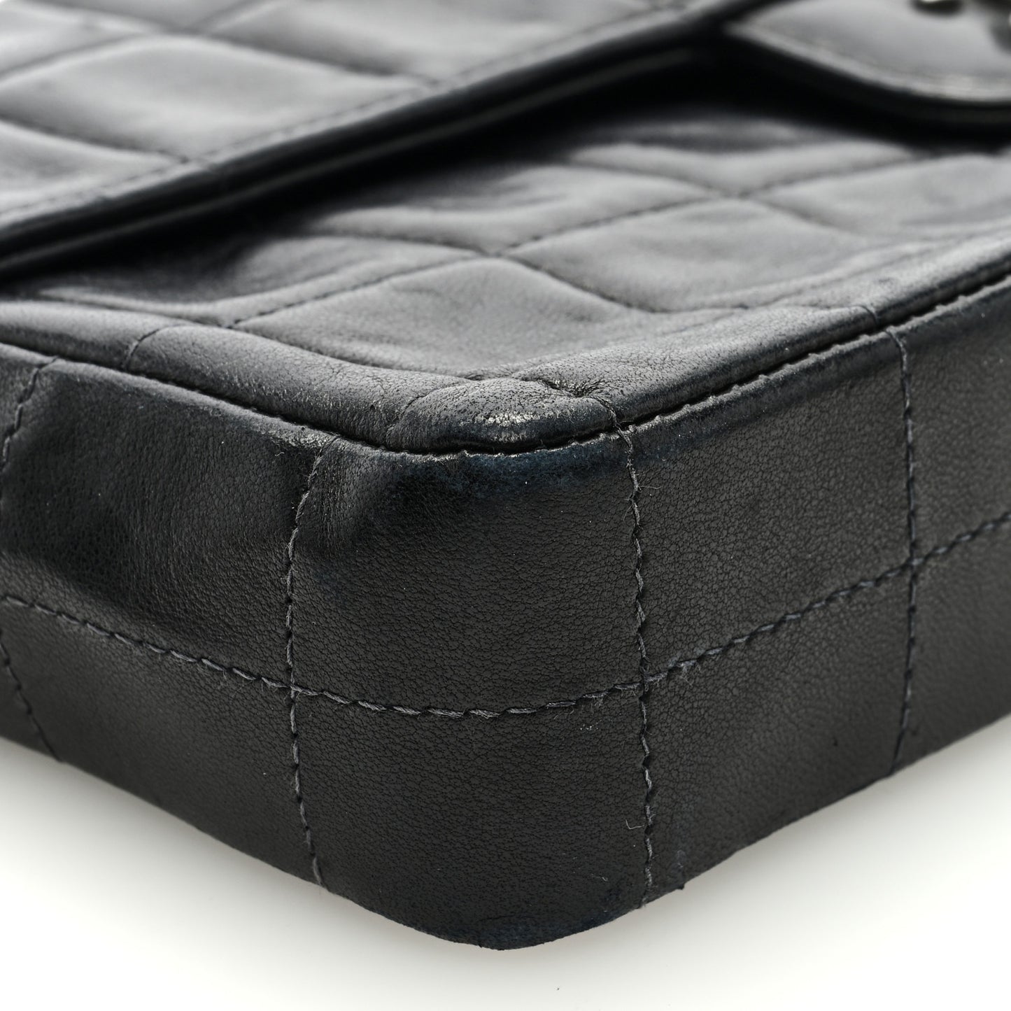 Lambskin East West Chocolate Bar Flap Black