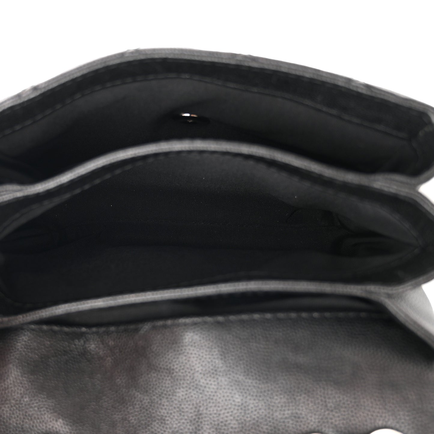 Caviar Quilted Small Urban Companion Flap Black