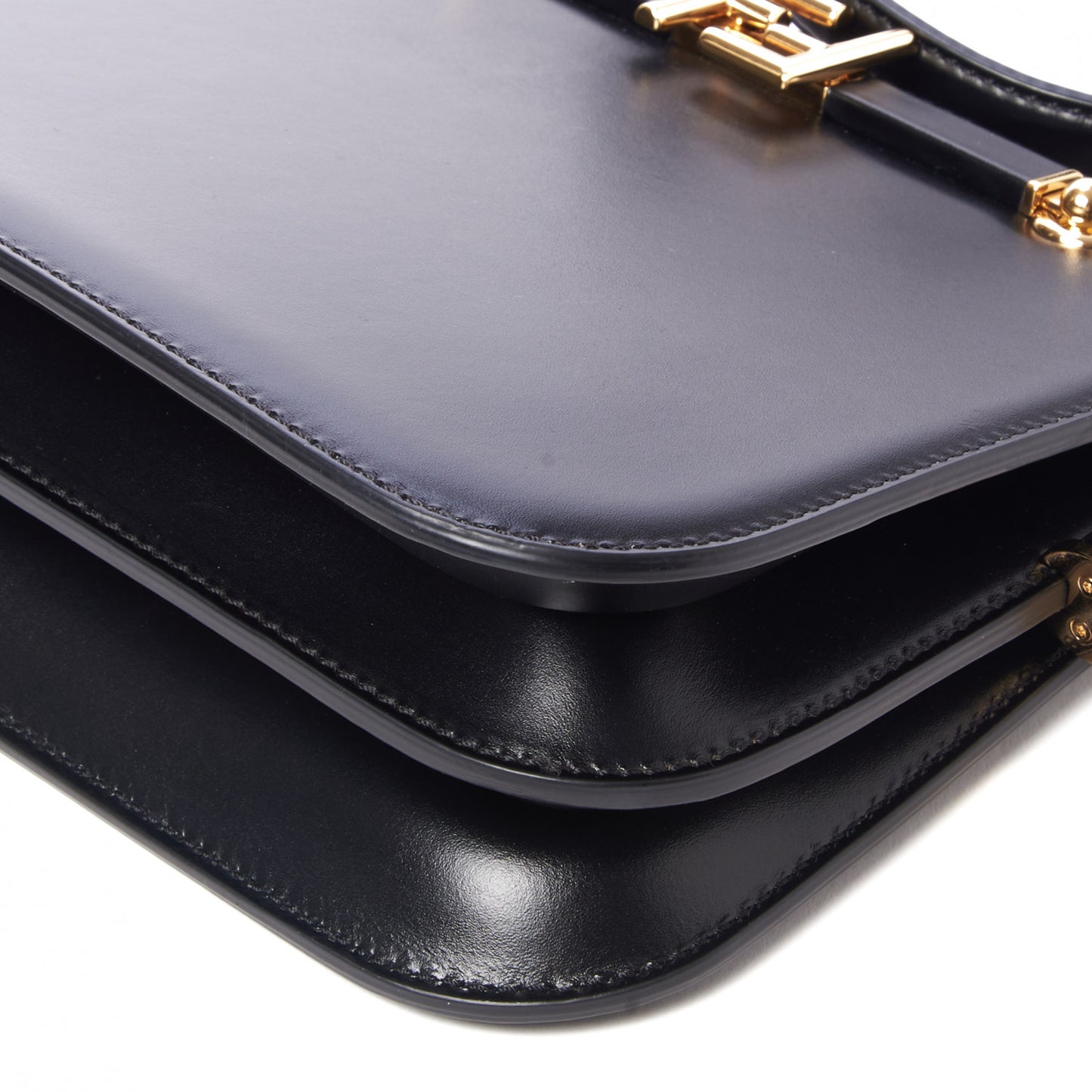 Vitello King Luxor Fendi Touch Shoulder Bag Black