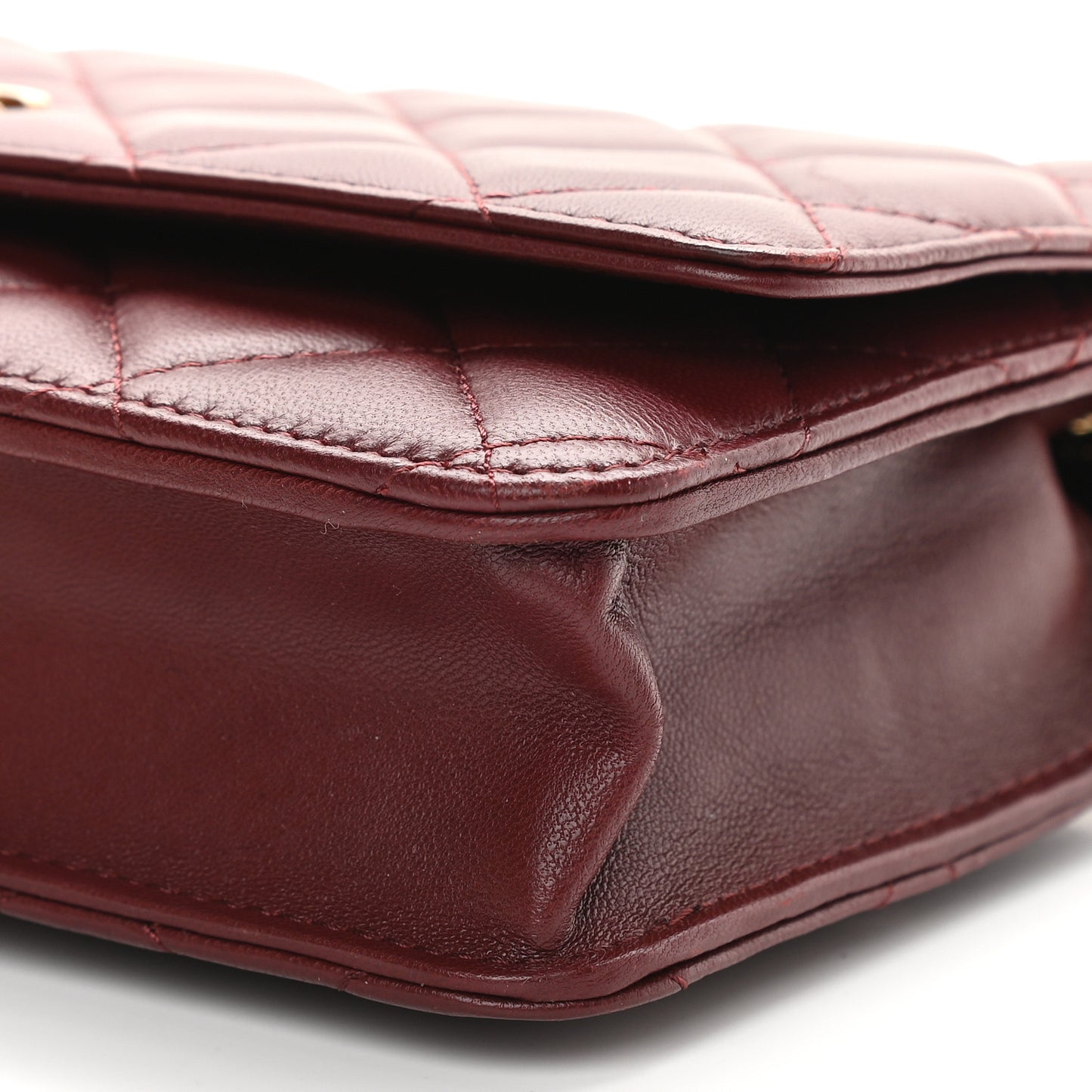 Lambskin Quilted Wallet On Chain WOC Burgundy