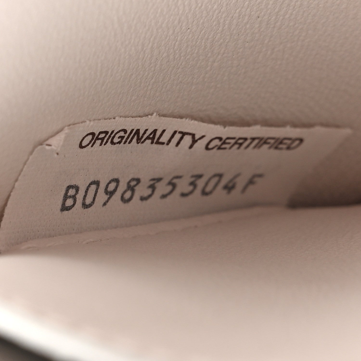 Bottega Veneta Nappa Maxi Intreccio The Belt Cassette Bag White 7 of 11