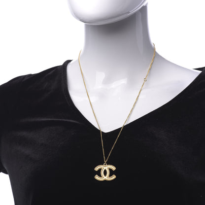 Chanel CC Necklace Matte Gold 2 of 5