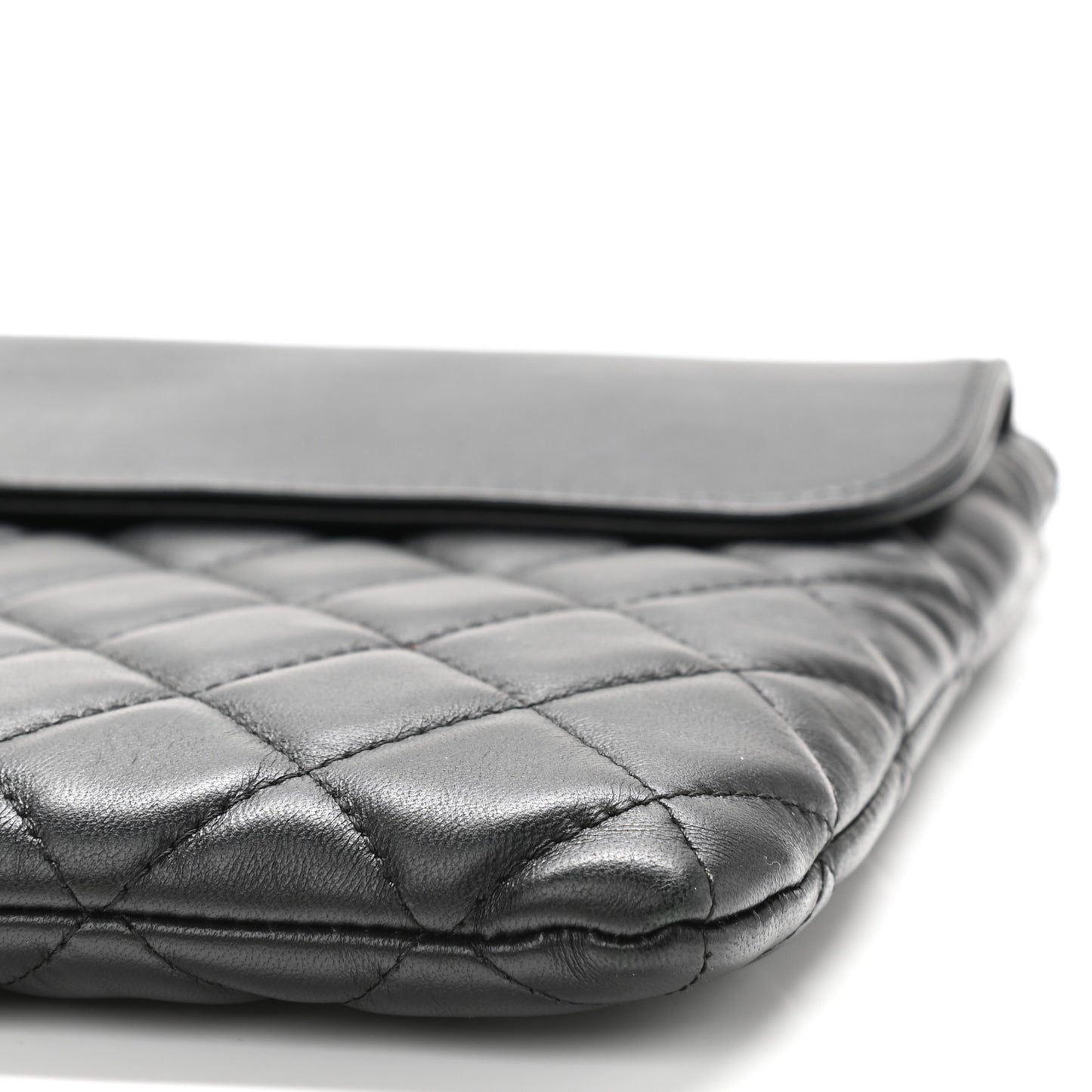 Lambskin Quilted Medium Flap Cosmetic Case Black