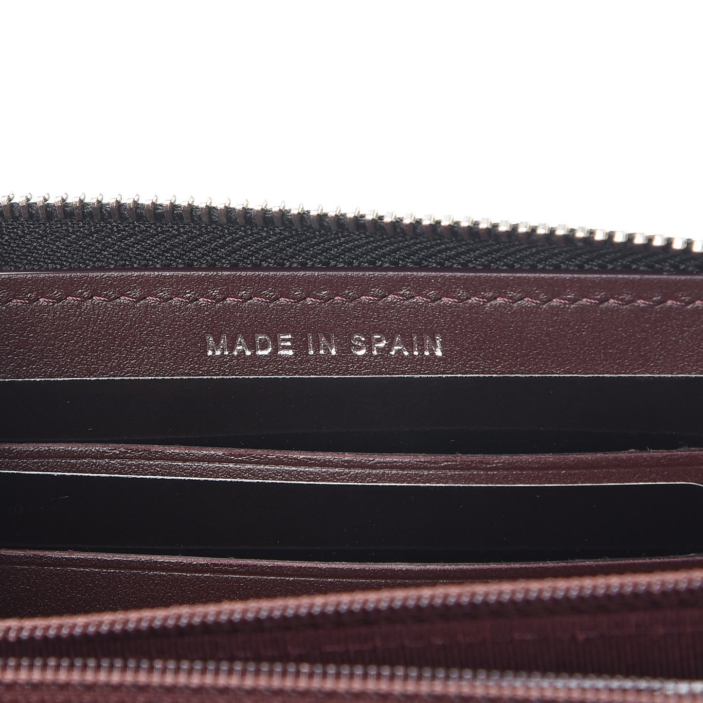 Caviar Quilted Medium Zip Around Wallet Black