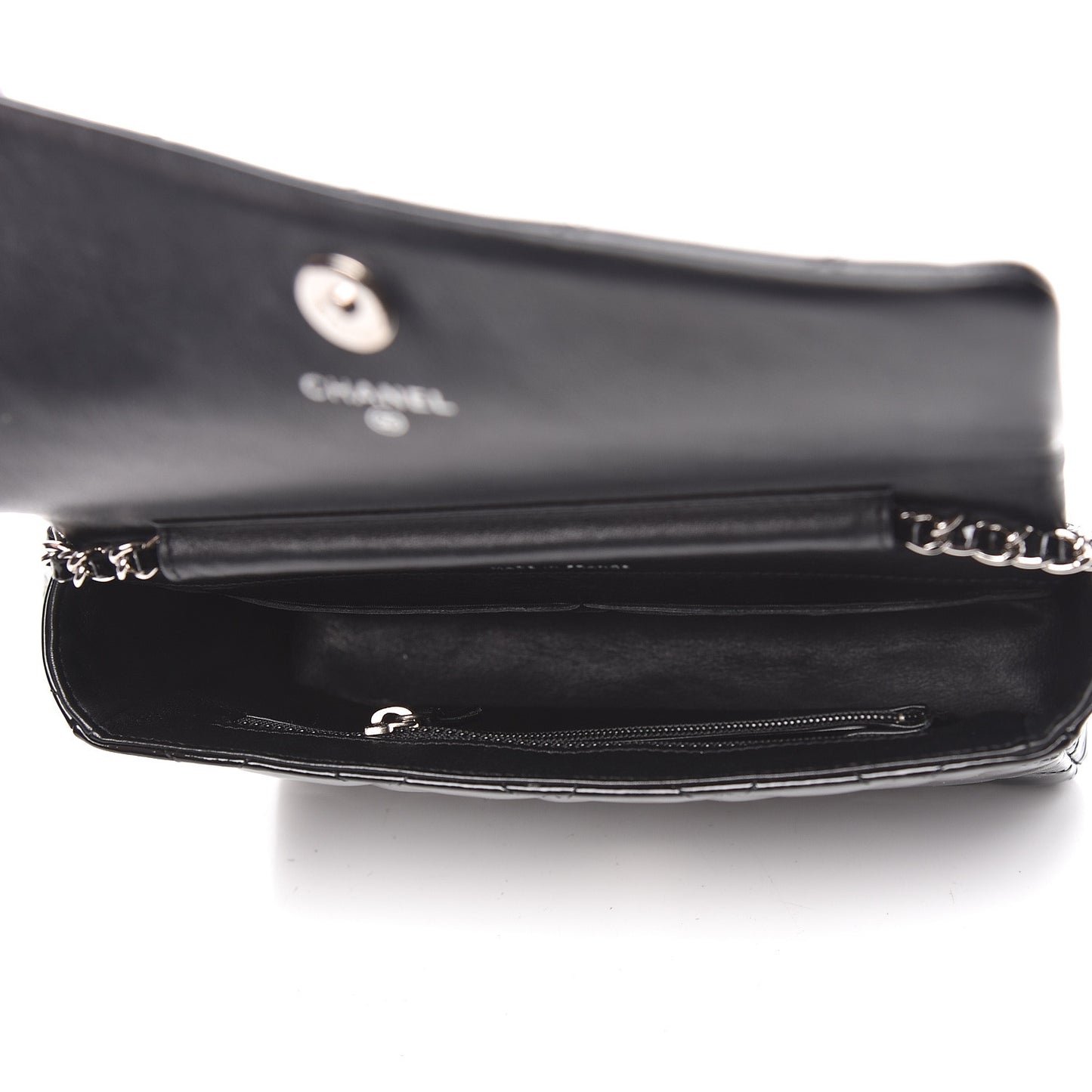 Patent Quilted Brilliant Wallet On Chain WOC Black