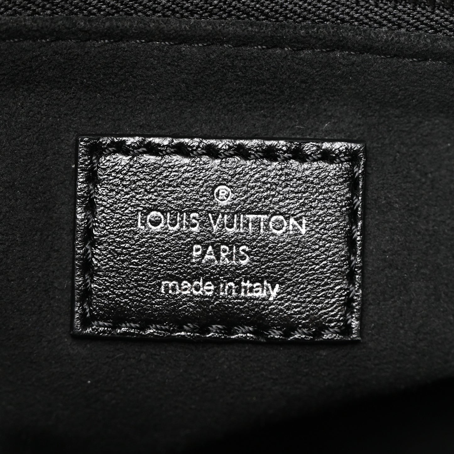 Lambskin CarryAll Vibe MM Black