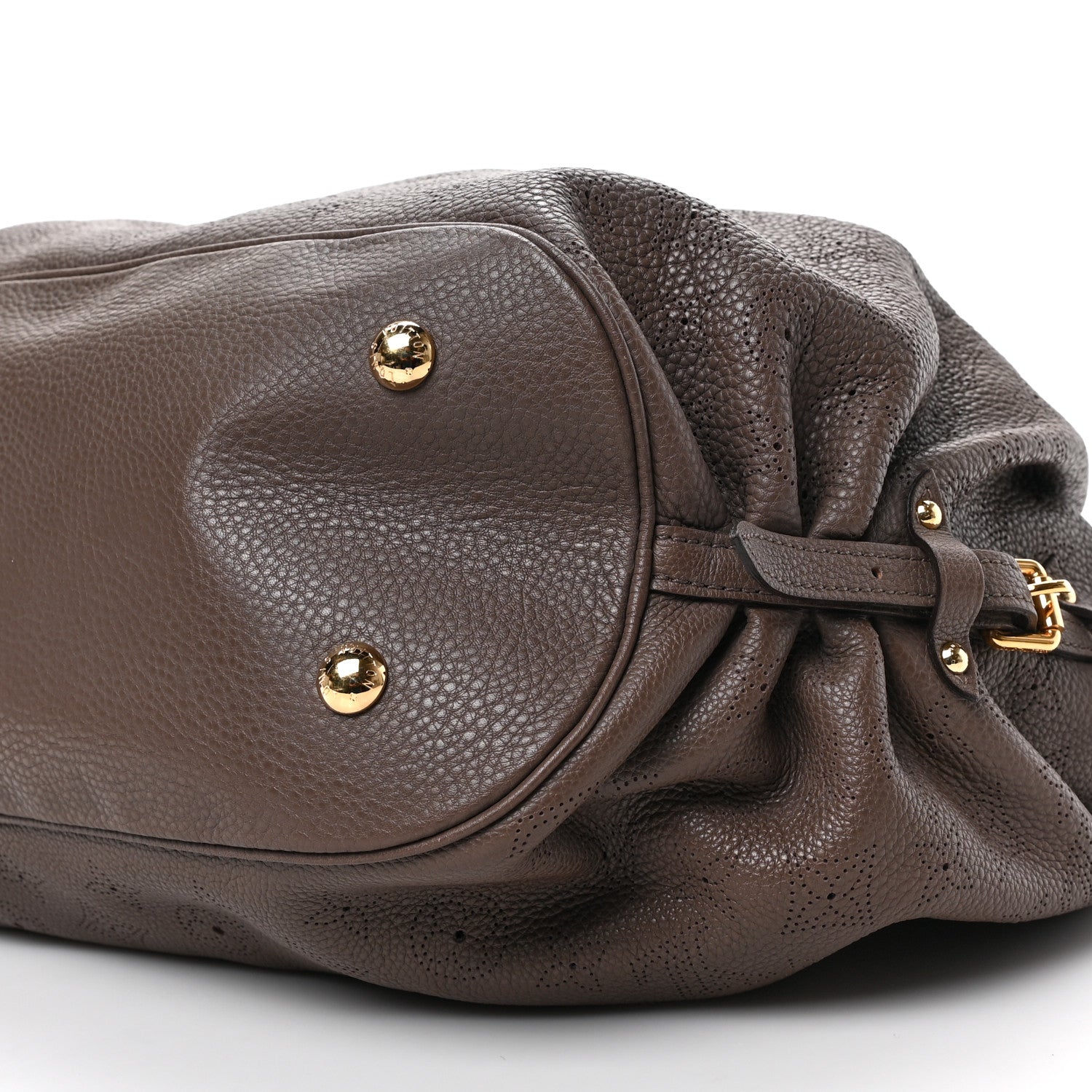 Louis Vuitton Mahina L Gris Perle 8 of 8