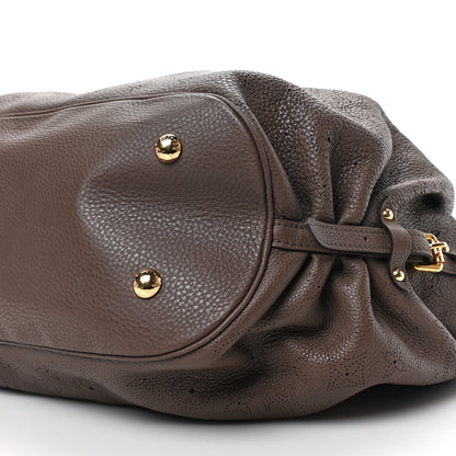 Louis Vuitton Mahina L Gris Perle 8 of 8