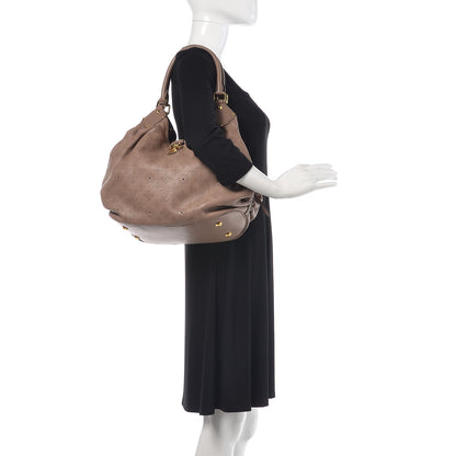 Louis Vuitton Mahina XL Taupe 2 of 10