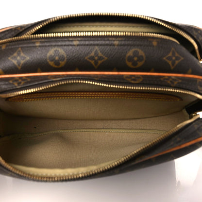 Louis Vuitton Monogram Reporter PM 12 of 12
