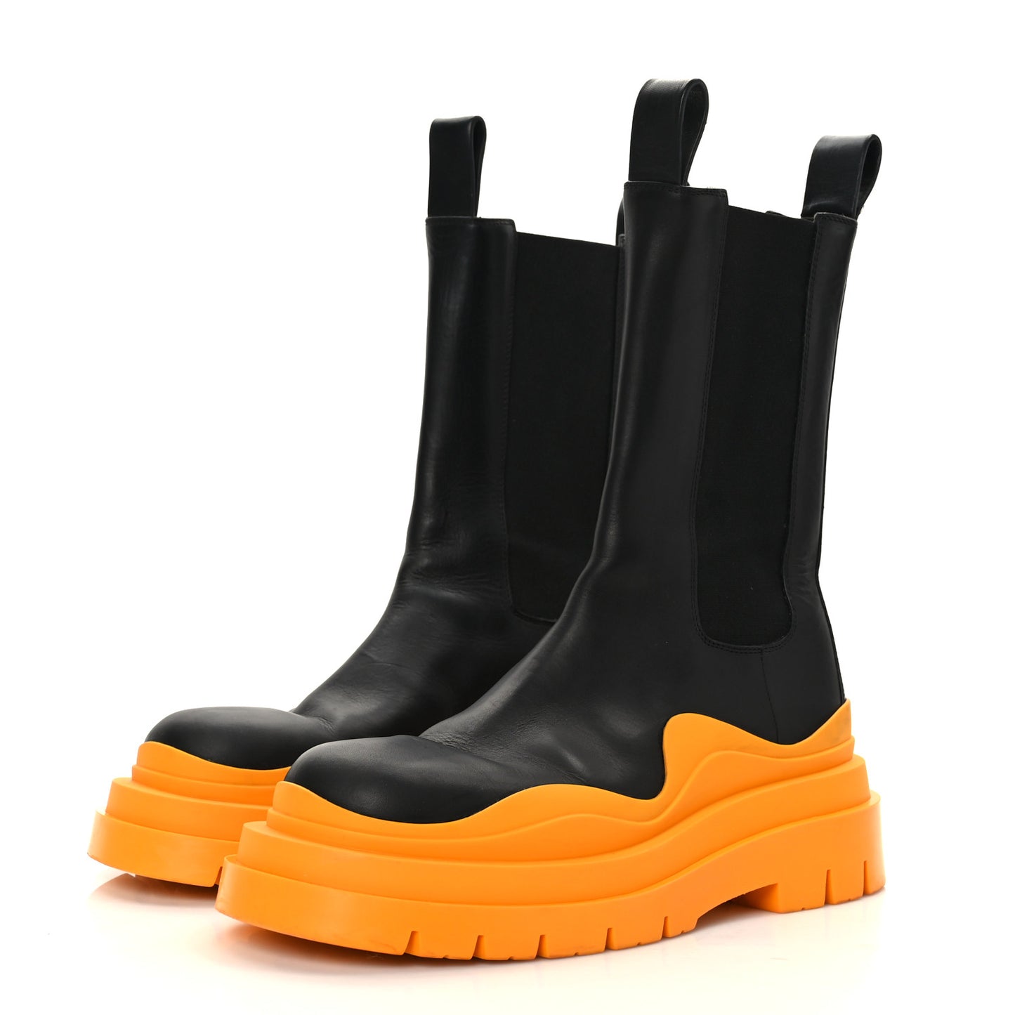Calfskin The Tire Chelsea Boots 38.5 Black Tangerine