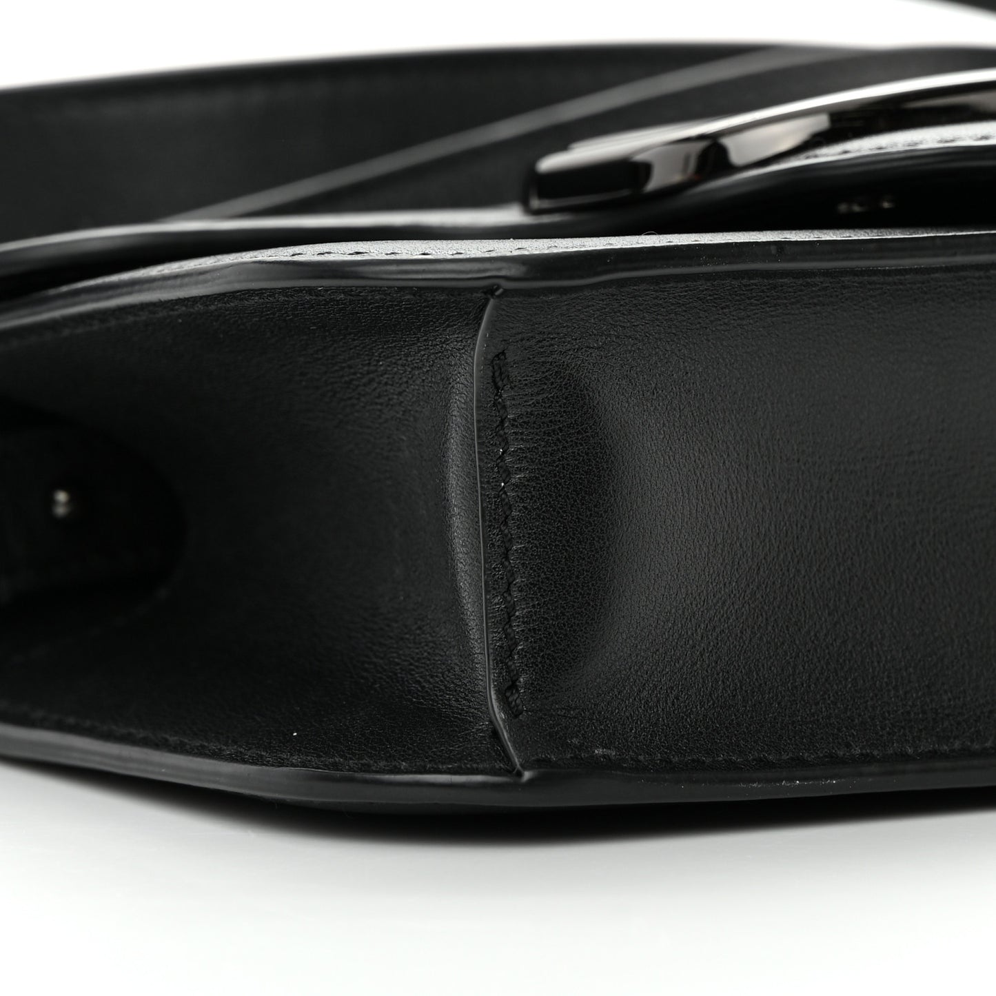 Calfskin Monochrome Vlogo Mini Loco Crossbody Bag Black